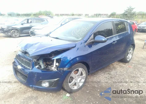 2013 Chevrolet Sonic Ltz Manual z USA, uszkodzony, nr VIN 1G1JF6SB6D4196554